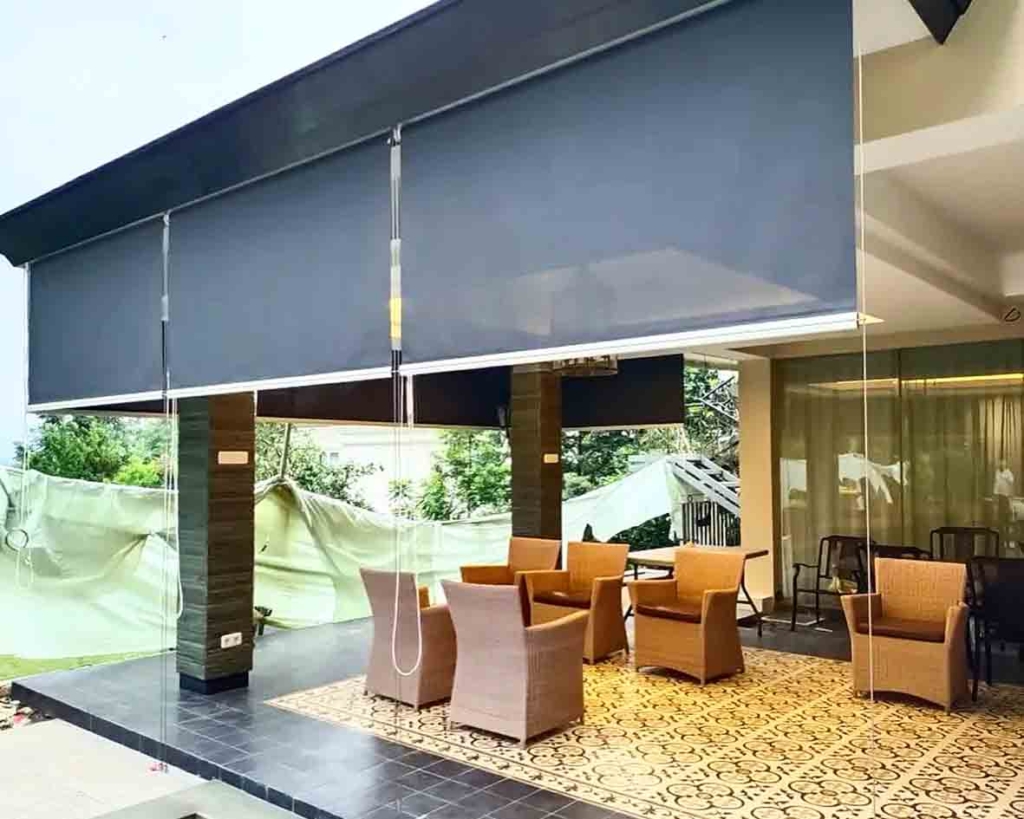 Tirai outdoor